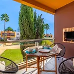 Vista Piscina شقة جويا