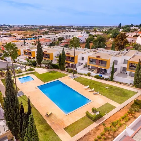 Vista Piscina *